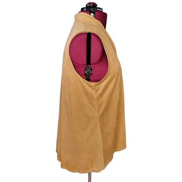 Espresso Faux Suede Shrug Vest (Size 2X) - Picture 2 of 7